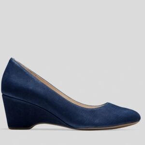 Cole Haan go-to wedge shoes 9